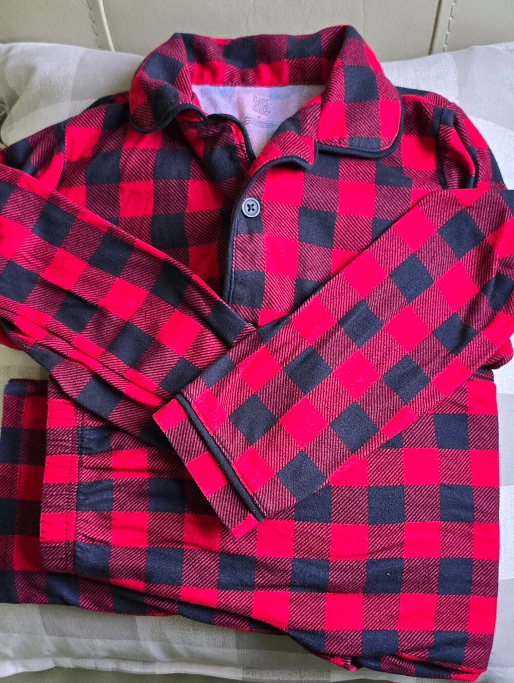 Boys Plaid Pajamas Red Black Size 7 Warm Cozy Carter's